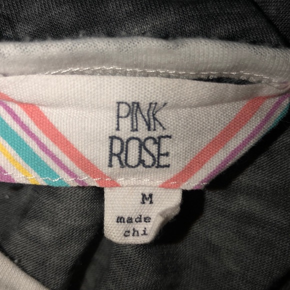 🌹Pink Rose tank top🌹 - Picture 2 of 3